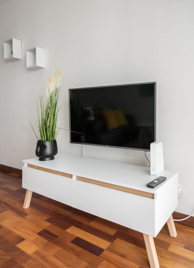 Wola Sunset Apartment Free Parking Βαρσοβία Εξωτερικό φωτογραφία